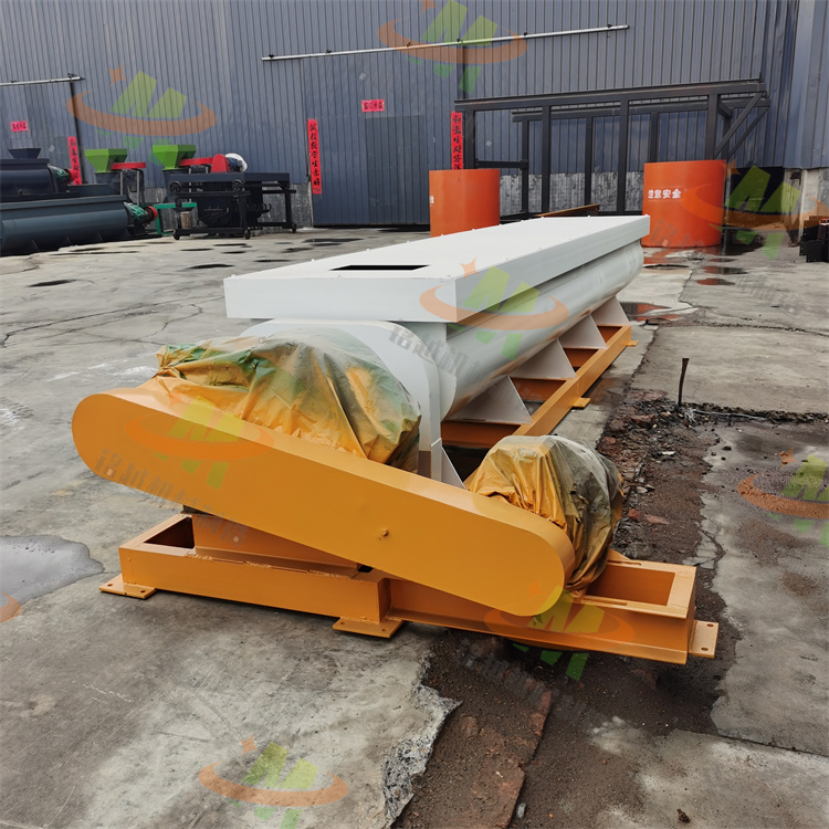 ���S����C