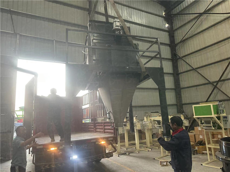 2�_�p�C�^���b�C�l(f��)؛��(n��i)�ɿ͑��F(xi��n)��