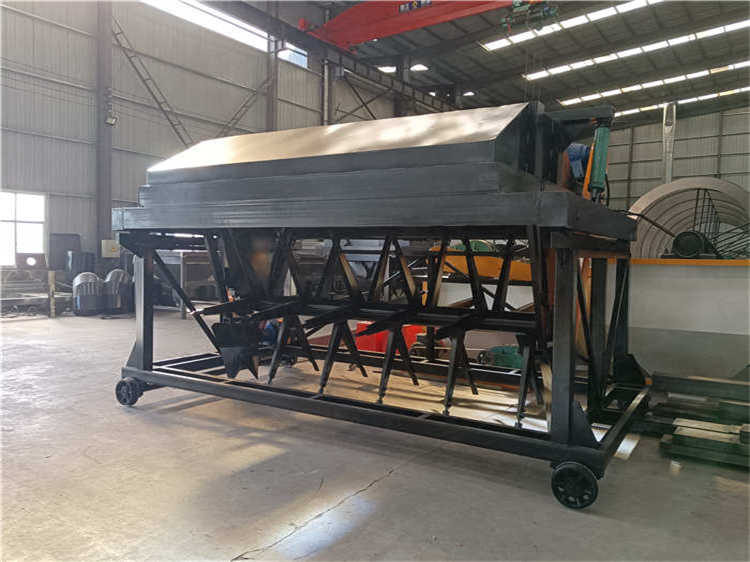 有機肥液壓槽式翻拋機,畜禽糞便均勻堆肥發酵設備,生產線加工翻耙設備