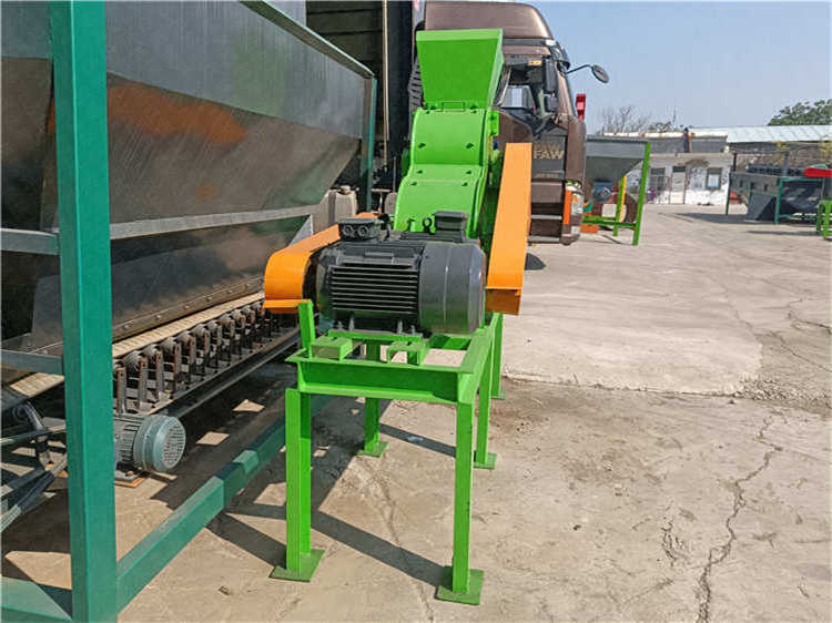 濕豬糞有機肥雙級粉碎機,農作物秸稈等打粉機,下料順暢,肥料加工設備