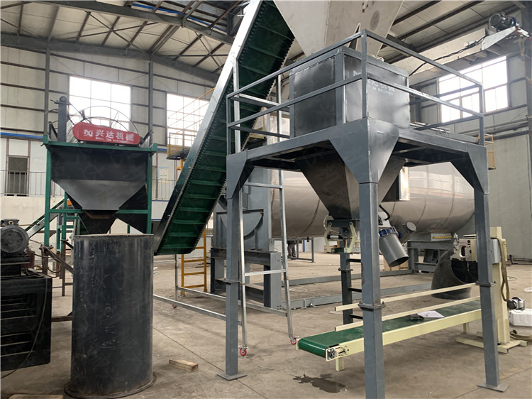 多功能自動稱重打包機,供應單機雙機頭肥料裝袋機,有機肥定量稱重包裝機設備