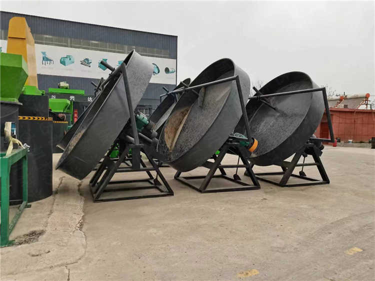 牛糞圓盤造粒機(jī) 復(fù)合肥顆粒成型機(jī) 小型有機(jī)肥生產(chǎn)線配套設(shè)備